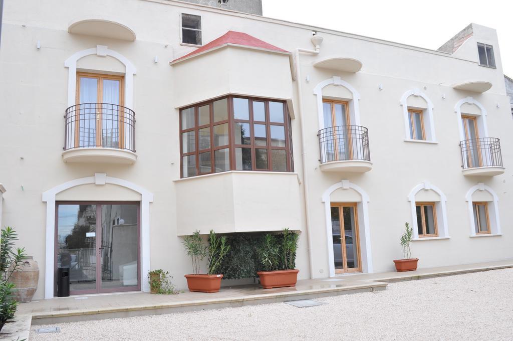 Ibasilischi Hotel Irsina Ngoại thất bức ảnh
